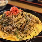 ダイニング 山石 - 亀山みそ焼きうどん 定食（税込1,530円）