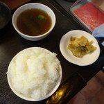 めだかタンタン - ライス、スープ、ザーサイ