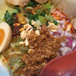 田所商店 タンタンメン部 - 料理写真:味噌漬けチャーシュー担々麺(汁なし)