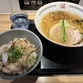 支那そばや_1