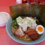 ラーメン よし家 - 