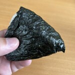 はちや - おにぎりの見た目は、みんなこんな感じ
