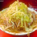 ぶたラーメン 「ヤサイニンニク」(700円) 2015/03