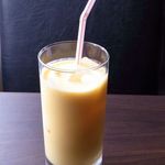 ナンディニ - マンゴーラッシー