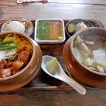 釜めし なかい - とり牛蒡釜飯