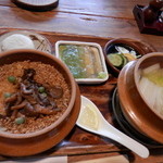 釜めし なかい - きのこ釜飯