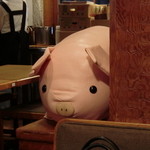 チャールスとん - 店長・・・ではありません　（でも店長もちょっとぽっちゃりですが・・・）