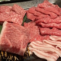 近江うし焼肉 にくTATSU 日本橋室町店 - 
