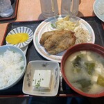 市場食堂 よし - 