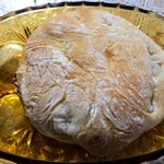 fil - 自宅まで持ち帰り出来た　玉ねぎパン