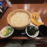 丸亀製麺 - 
