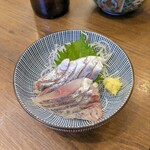 大衆酒場 ラクダ - 鯵の刺し身 300円