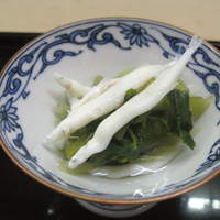 味舌 - 先付【白魚と芥子菜お浸し】