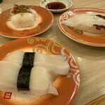 回転寿し トリトン - 料理写真: