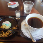 三万石  Tea room - 初訪問時：春風、モカ・マタリ、セットで500円