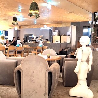 Pepper PARLOR_2