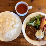 洋食むーしゃむーしゃ - Bランチ　ライス大