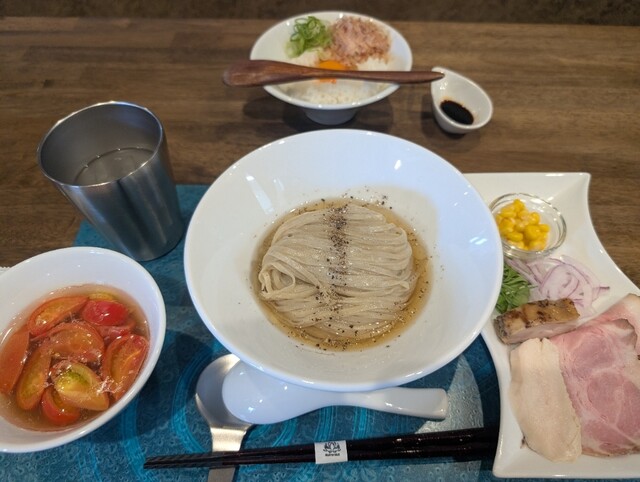 Noodle Dishes 粋蓮華 （ヌードル ディッシーズ スイレンカ） - 焼津