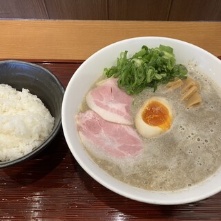 朝ラーメン 浜堂六九_1