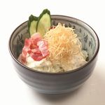 Tempura Kaisen Gofuku - 五福自家製のポテトサラダ。かき混ぜてお客様好みでどうぞ。