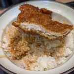 熟成かつ天膳 - ご飯にもソースがたっぷり