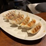 お好み焼き きよ太郎 - 焼き餃子。