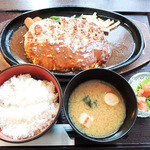 キッチンスタイルロケットカフェ - 手ごね鉄板ハンバーグステーキ+ご飯・味噌汁