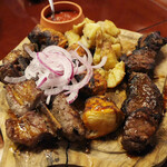 GEORGIAN HOUSE - 栃ノ心プレート(6600円) 鶏肉、豚肉、牛肉、合挽きケバブ、ポテト