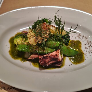 アユート  - 料理写真:岩だこと旬野菜のマリネ