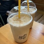 バナナカフェ - アイスバナナカフェオーレ