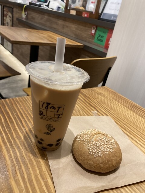 by アン卜一二ョ : TEA18 ディアモール大阪店 (ティーエイティーン