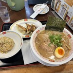 餃子の王将 上田原店 - 