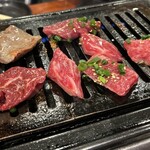 大阪焼肉 うしとみ - 