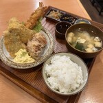 よしよし食堂 - 