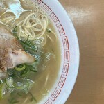 一楽ラーメン - ラーメン　右