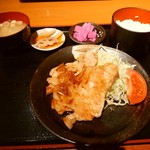 季膳房 - 三元豚の生姜焼き定食