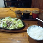スタミナ鉄板 博多アイアンマン - 