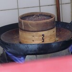 中華居酒屋 上海ママ料理 - 小籠包 蒸し中