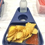 イオンシネマ鈴鹿 - 料理写真:ナチョス・Ｗソースといろはす