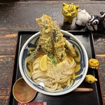 うどん 兎麦 - なす天おろし冷やかけ大　1,020円(税込)