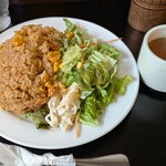 キャメリ - 週替ランチ カレーピラフ￥600＋ランチサラダ￥100