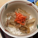 手打ち蕎麦 柴田 - 生姜焼き丼