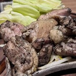個室完備 海鮮と産地鶏の炭火焼 鶏菜 - 