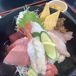 まぐろ食堂 七兵衛丸 - 料理写真: