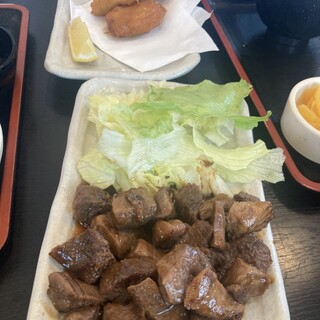 まぐろ食堂 七兵衛丸_1