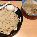 六厘舎 - 味玉つけ麺　大盛り　麺量375グラム