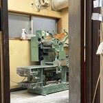 拉麵二郎 會津若松站前店 - 製麵機