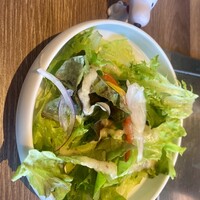 鉄板和食とワイン 萬鉄 - サラダ