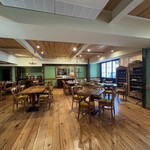 Brasserie la Maison - 店内の様子