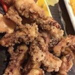 鹿野 - ゲソ唐揚げ550円　肉厚でやわらか